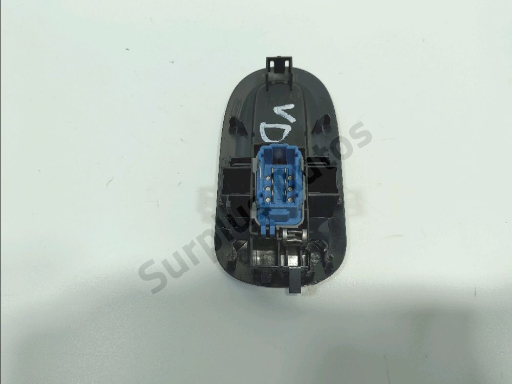 Commande lève-vitre avant droit