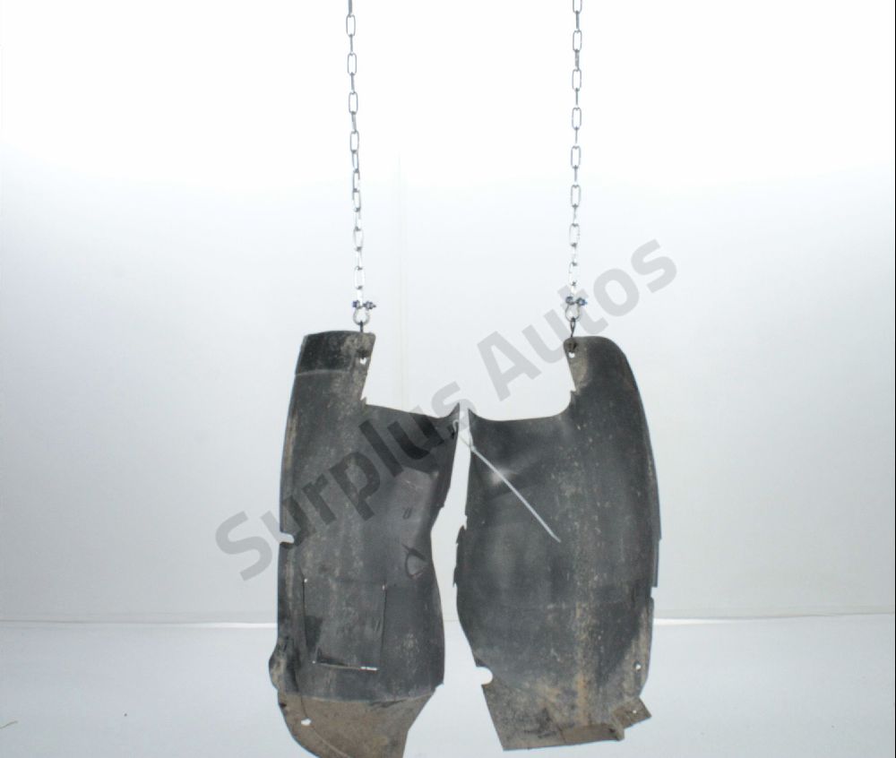 Pare-boue avant gauche