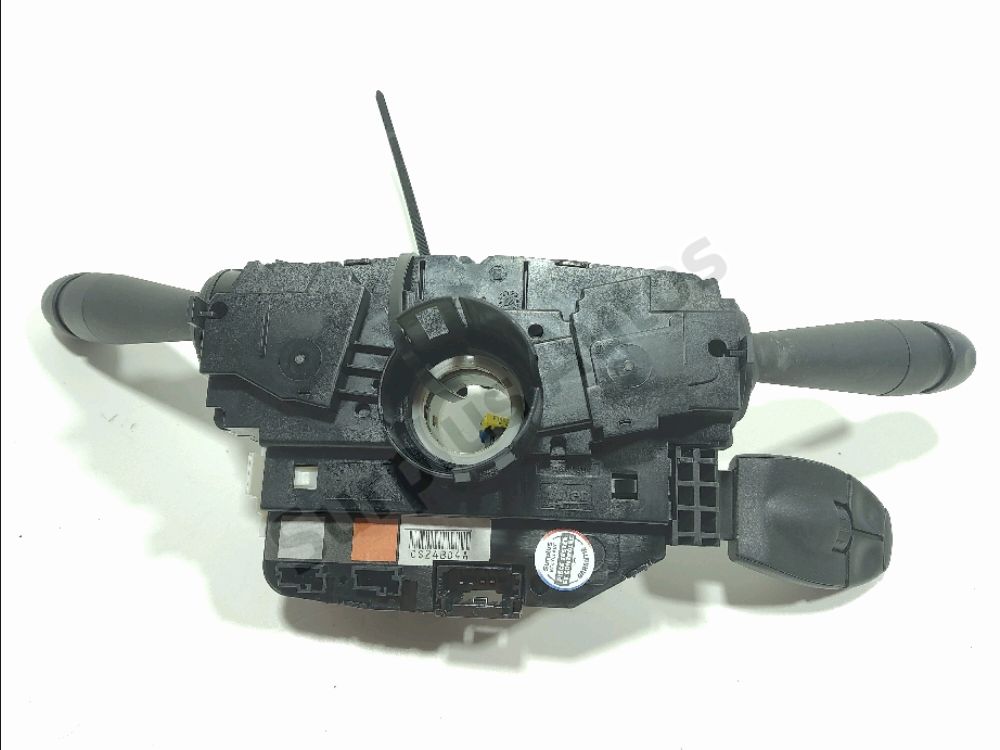 Commande sous-volant