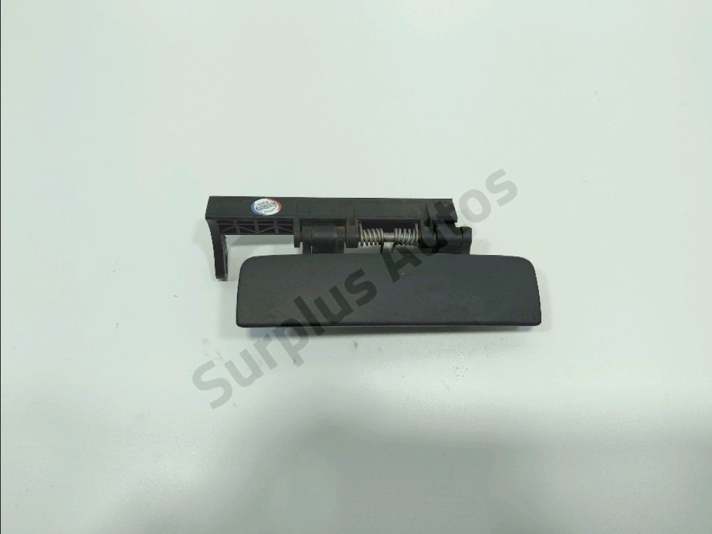 Poignee exterieure avant droite