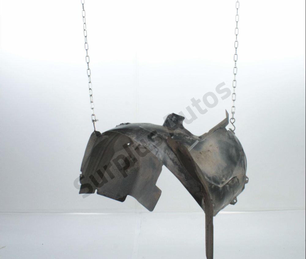 Pare-boue avant gauche