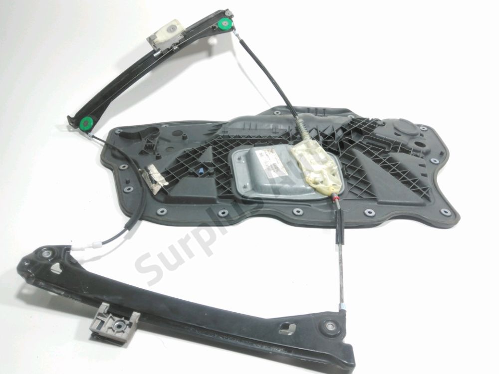 Lève-vitre électrique avant droit