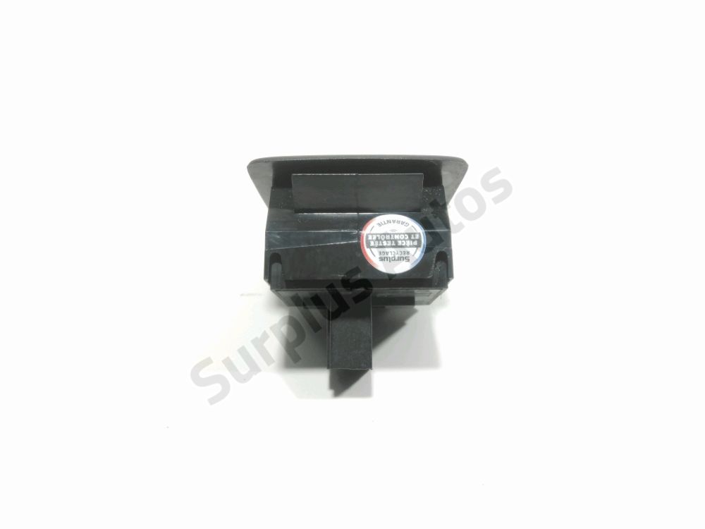 Commande lève-vitre avant gauche