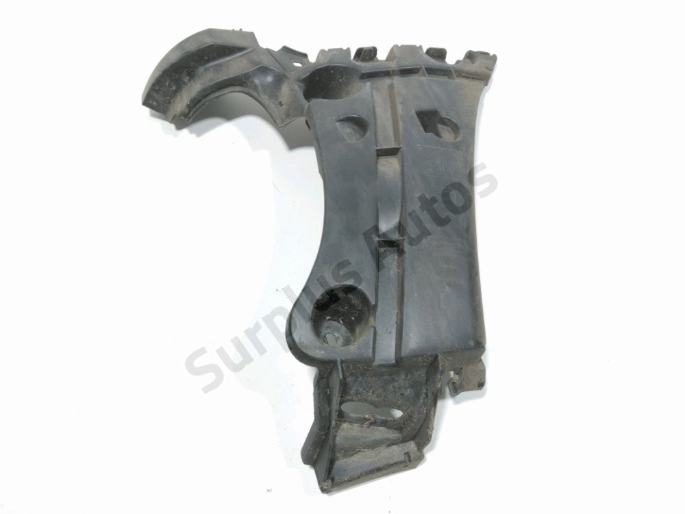 Support droit de pare-choc arrière