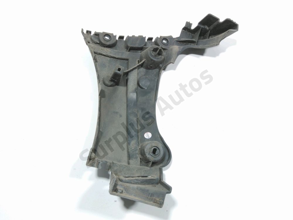 Support droit de pare-choc arrière