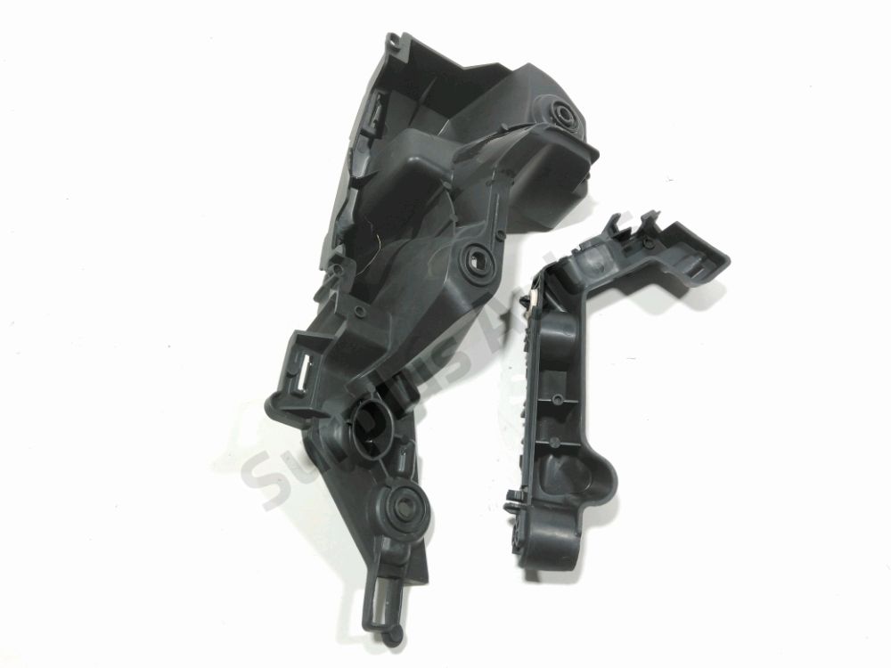 Support gauche de pare-choc arrière