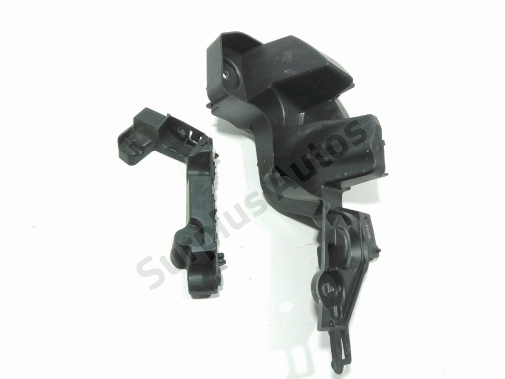 Support gauche de pare-choc arrière