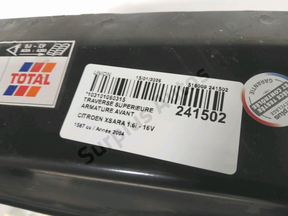 Traverse supérieure armature avant