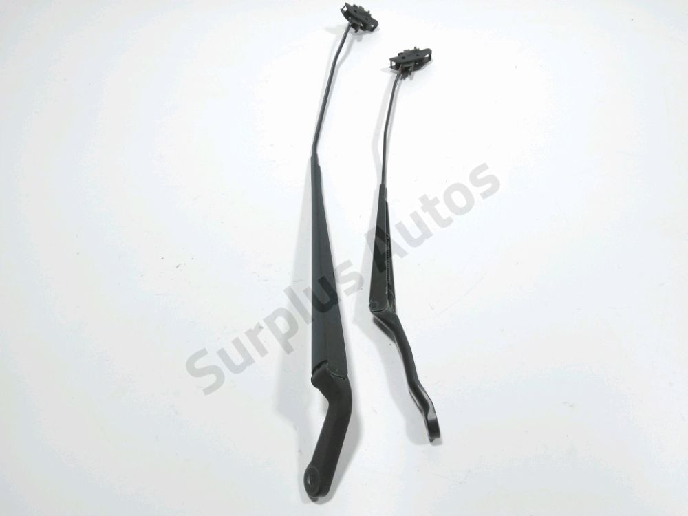 Bras d'essuie-glace avant