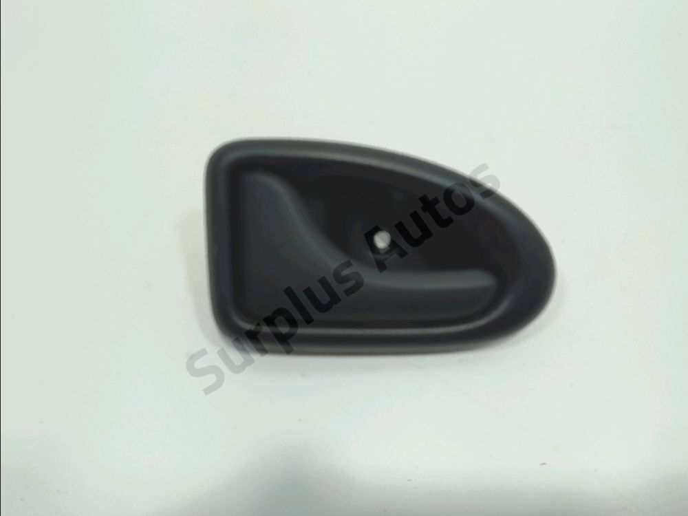 Poignee interieure porte arriere gauche