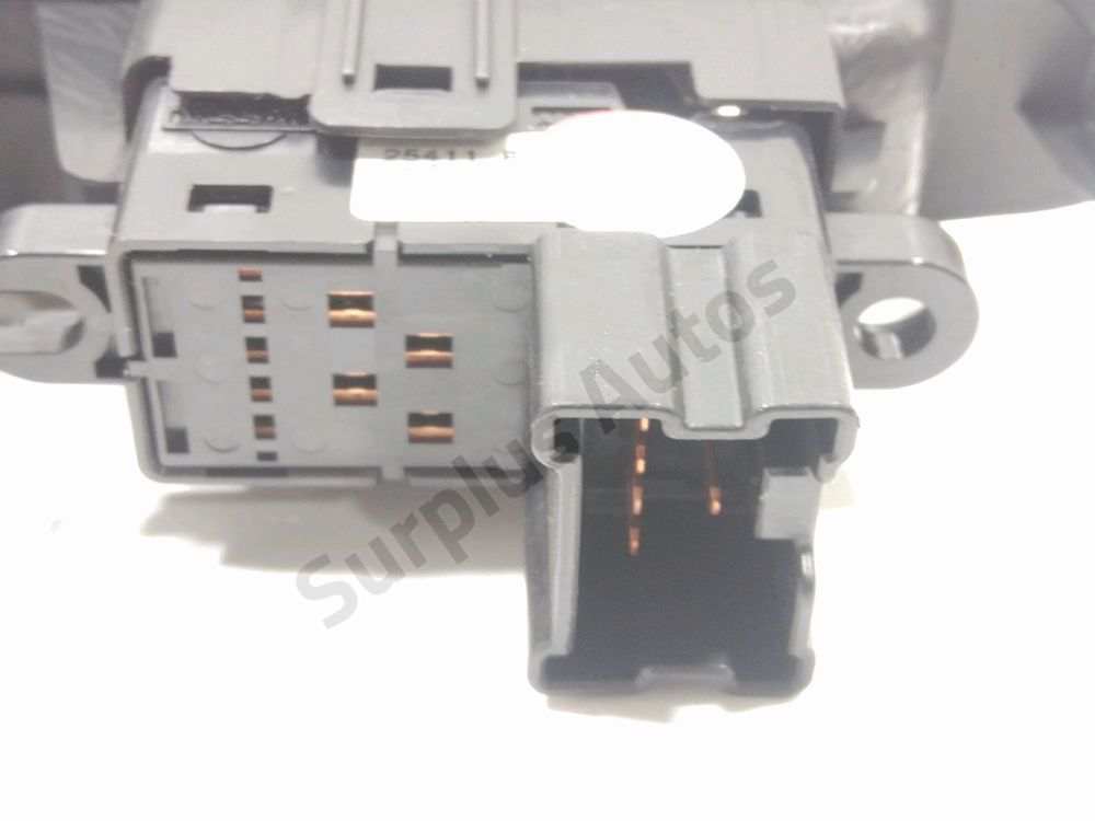 Commande lève-vitre arrière droit