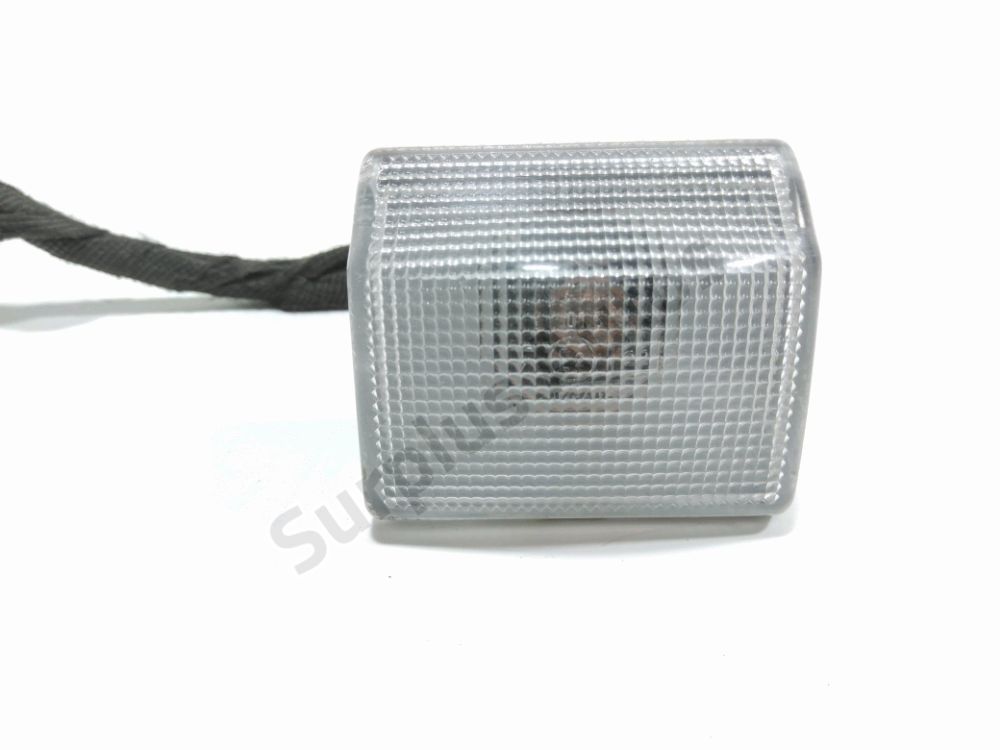 Répétiteur d'aile gauche