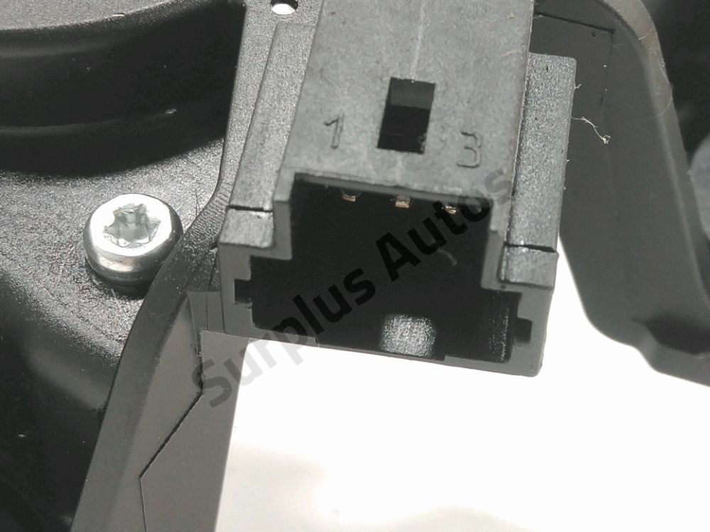 Moteur d'essuie glace arrière