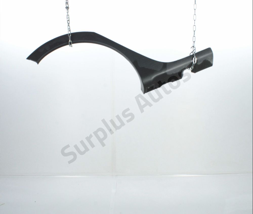 Elargisseur d'aile arrière droit