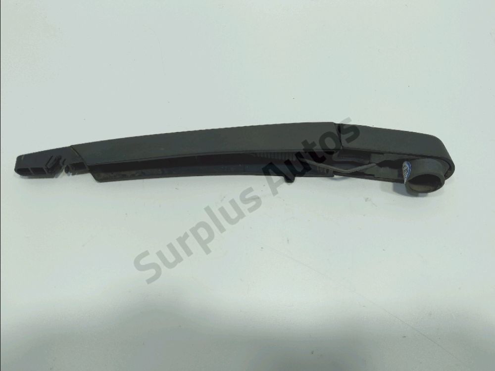 Bras d'essuie-glace arrière