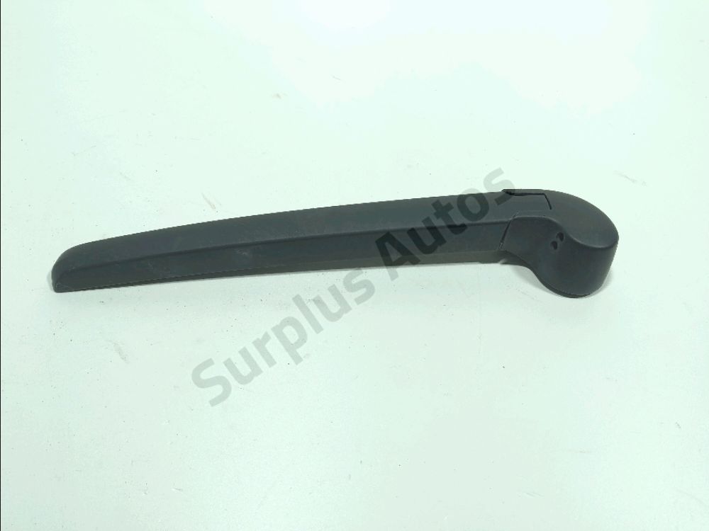 Bras d'essuie-glace arrière