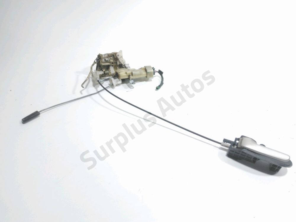 Serrure de porte avant gauche