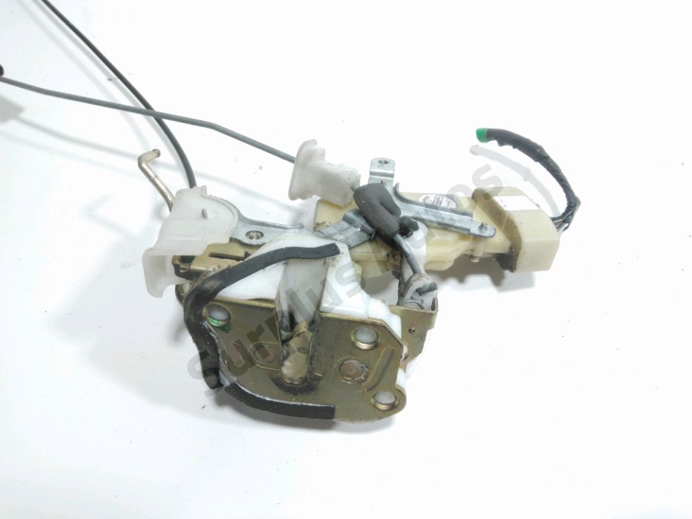 Serrure de porte avant gauche