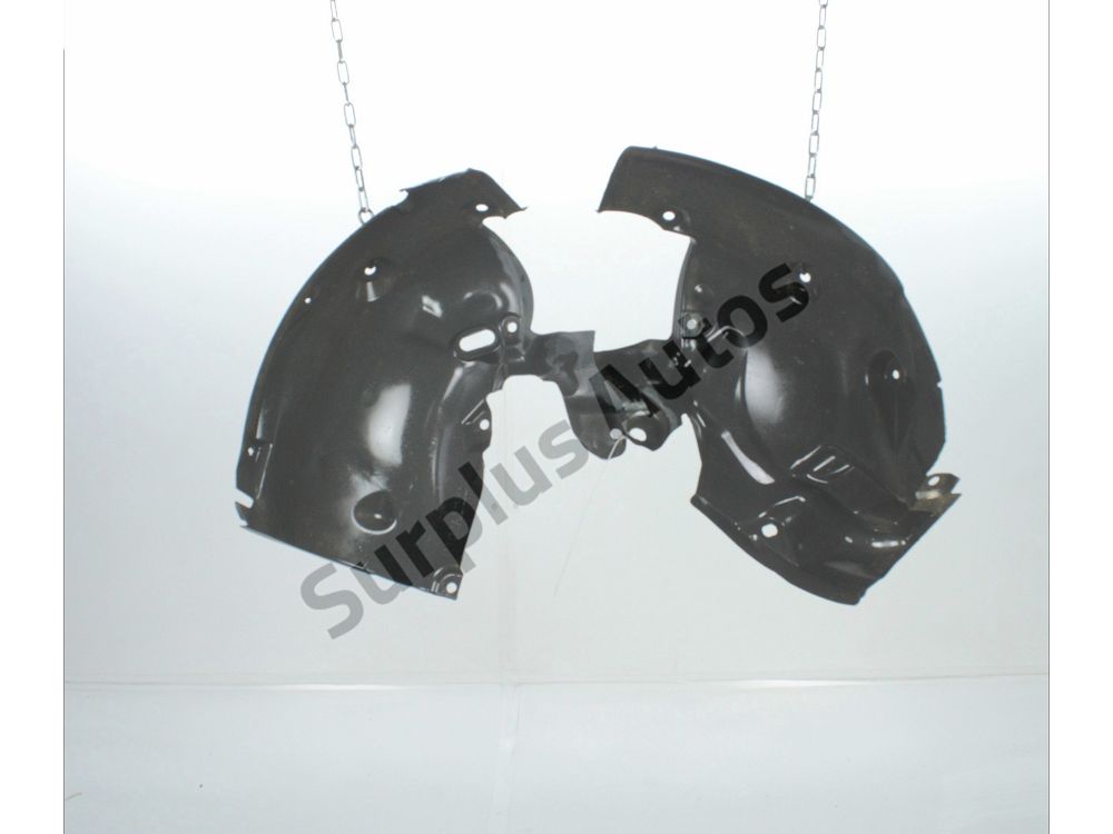 Pare-boue avant gauche