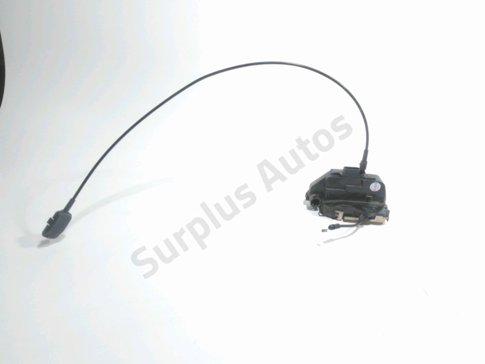 Serrure de porte avant droite