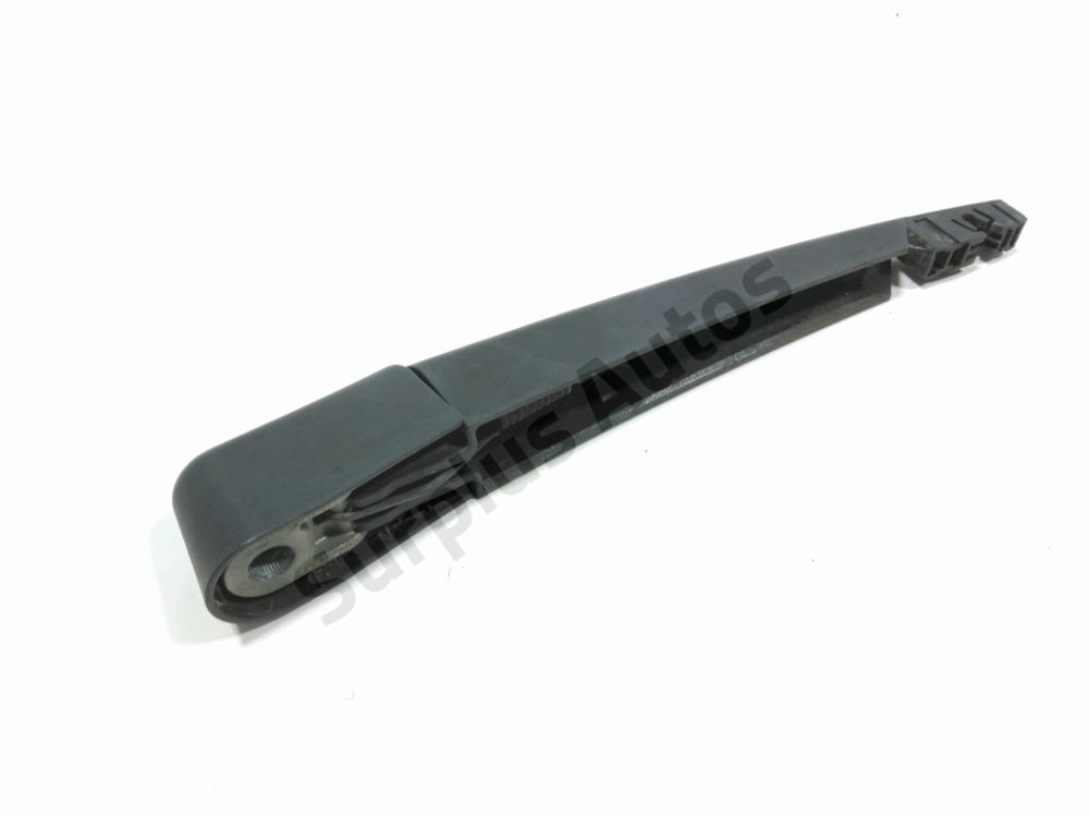 Bras d'essuie-glace arrière