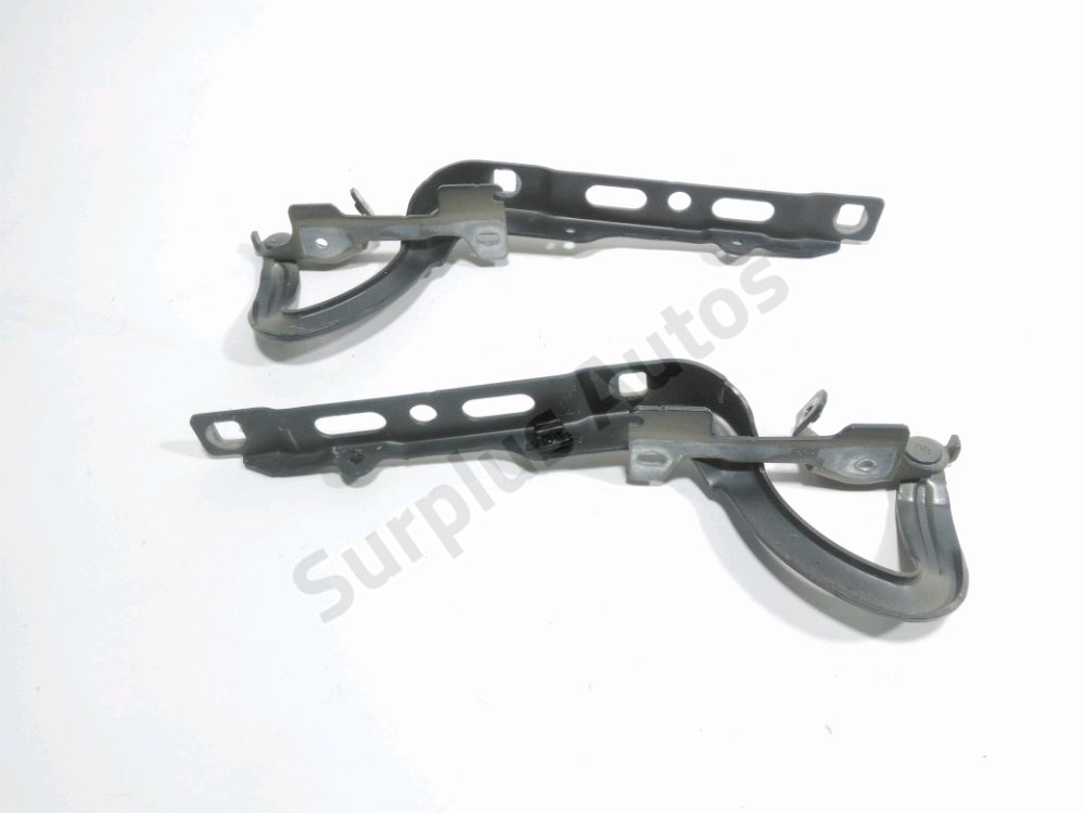 Jeu de charnières de capot