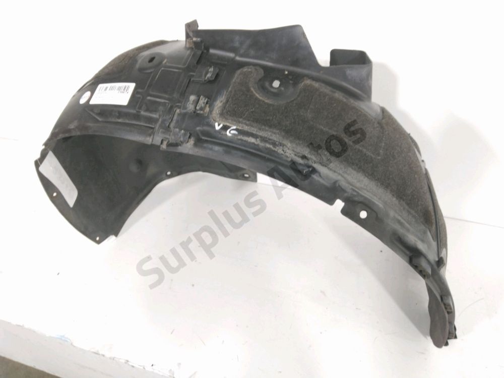 Pare-boue avant gauche