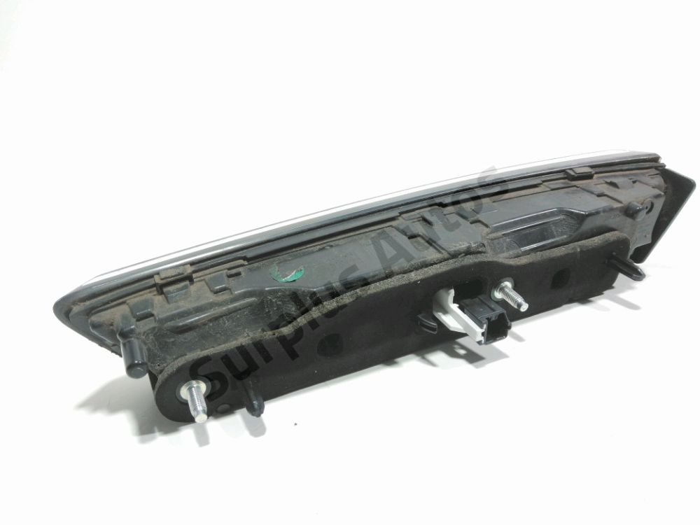 Feu arrière intérieur gauche