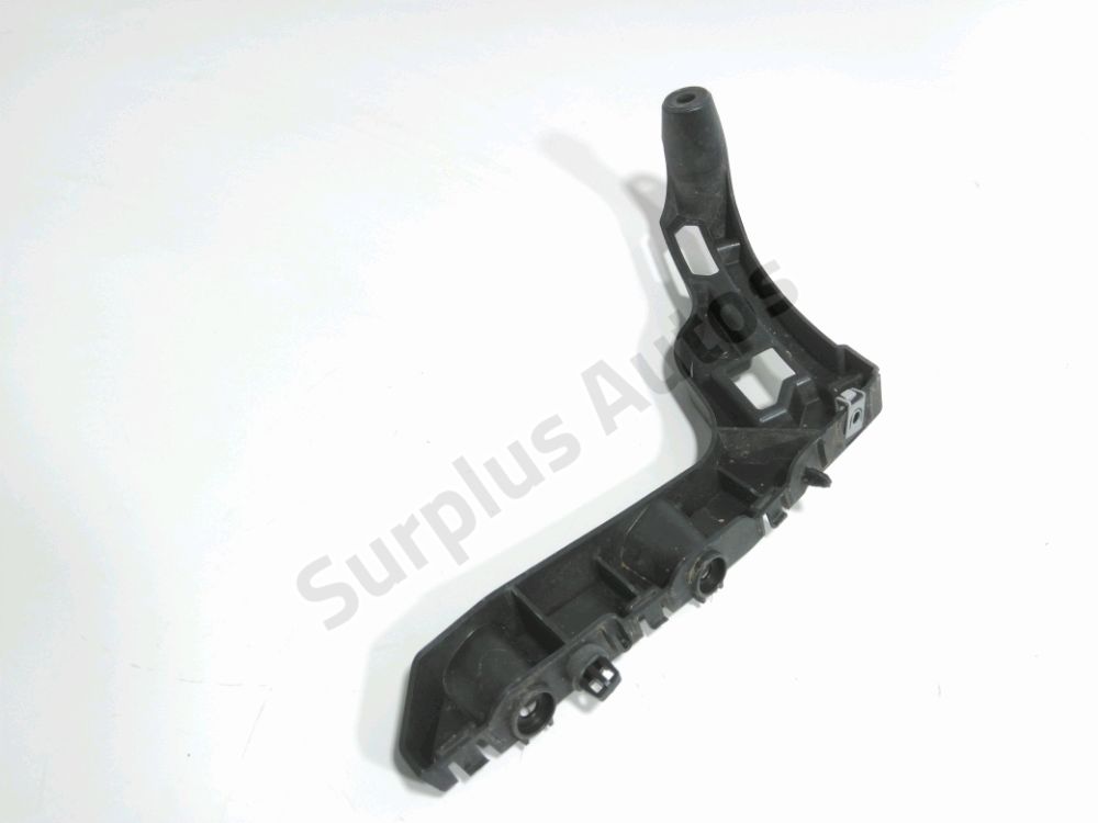 Support droit de pare-choc arrière