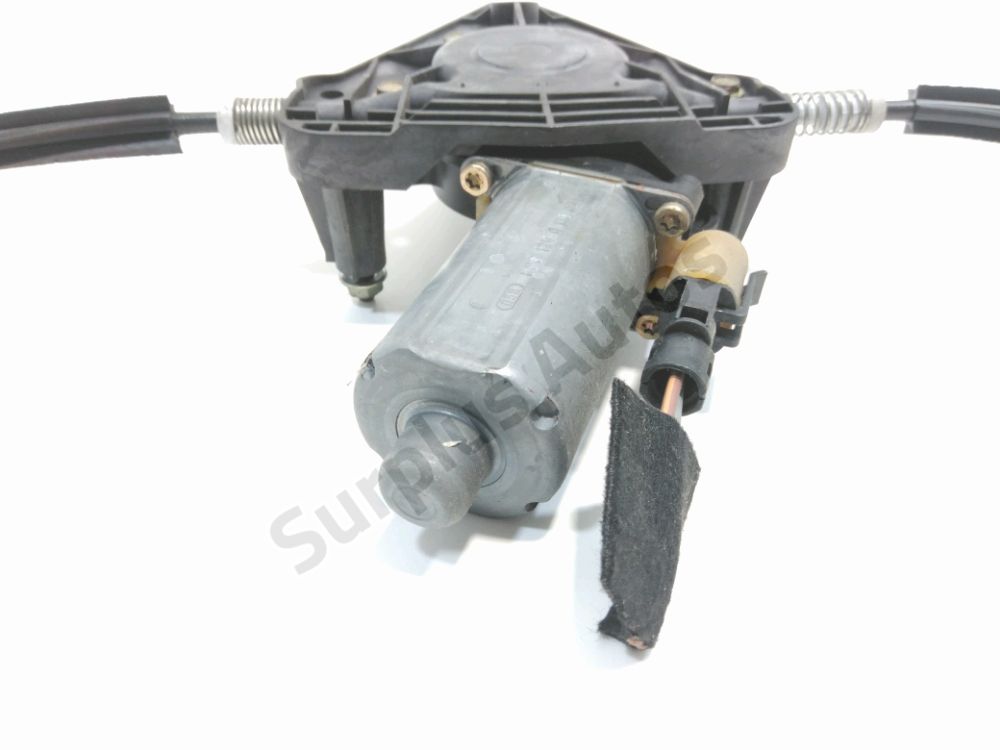 Lève-vitre électrique avant droit