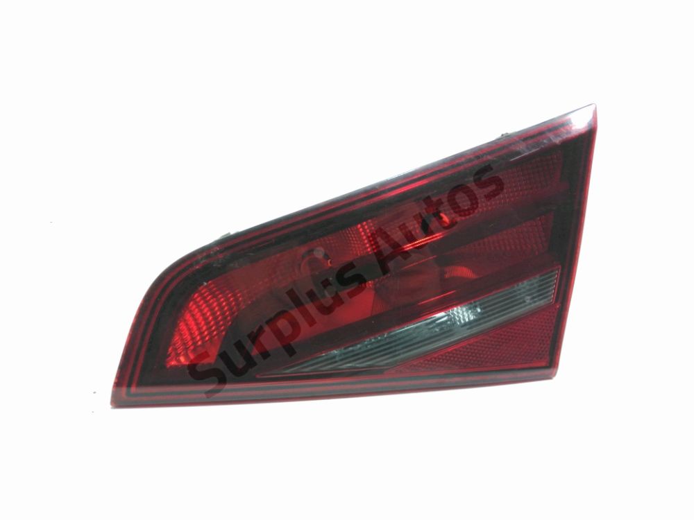 Feu arrière intérieur droit