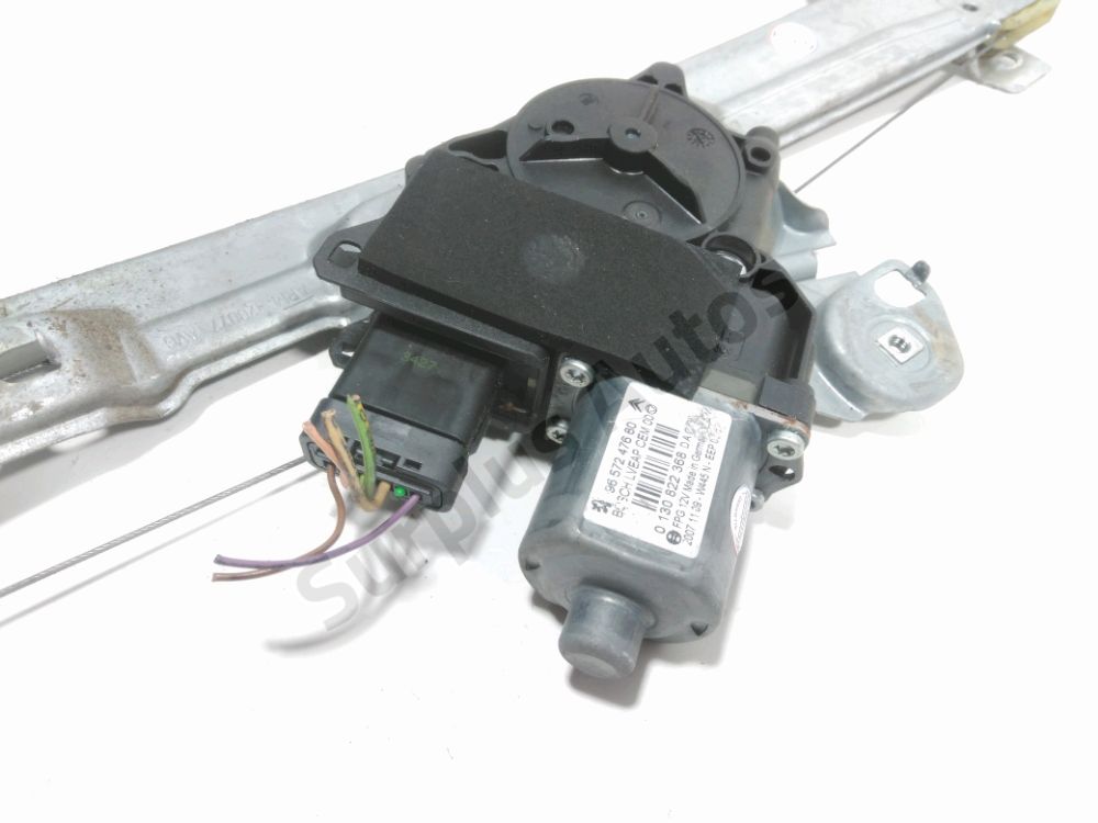 Lève-vitre électrique avant gauche