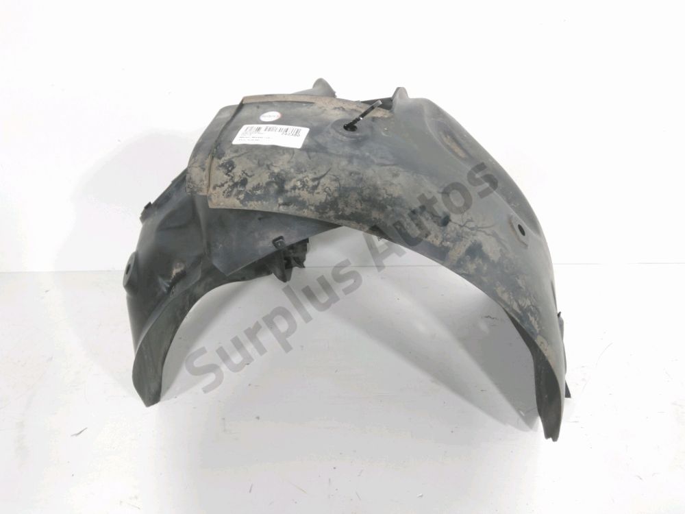 Pare-boue avant gauche