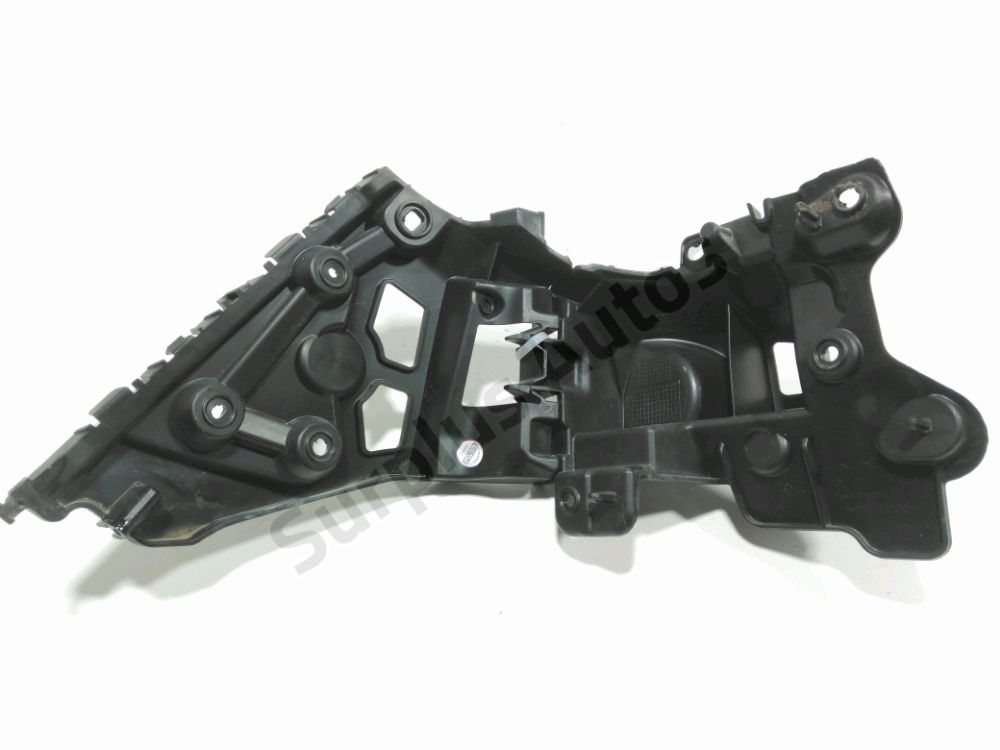 Support droit de pare-choc arrière