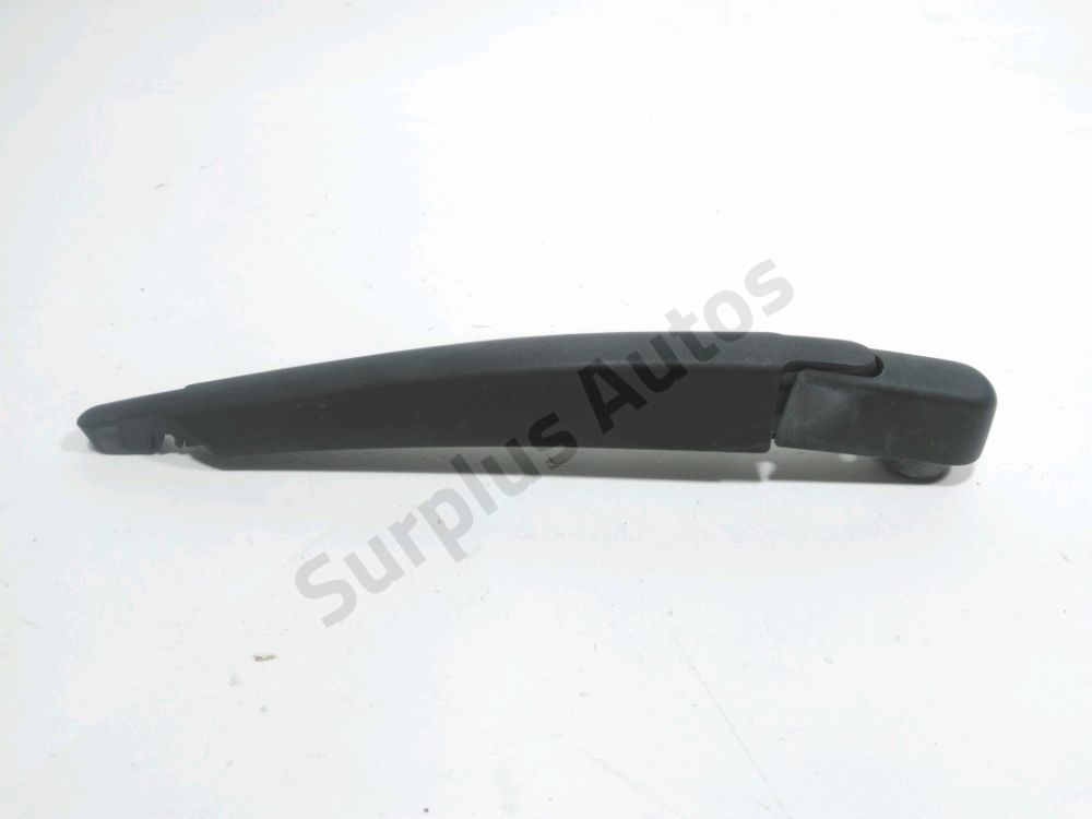 Bras d'essuie-glace arrière