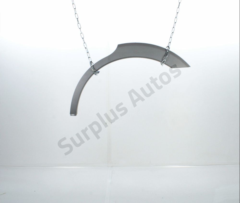 Elargisseur d'aile arrière gauche