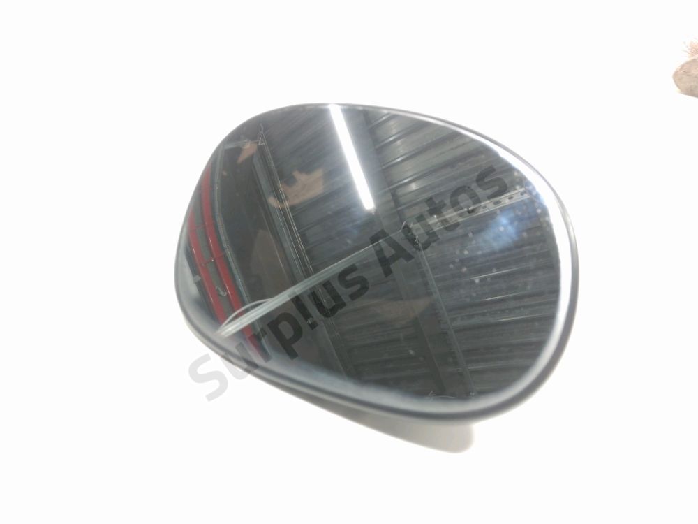 Glace de retroviseur droit