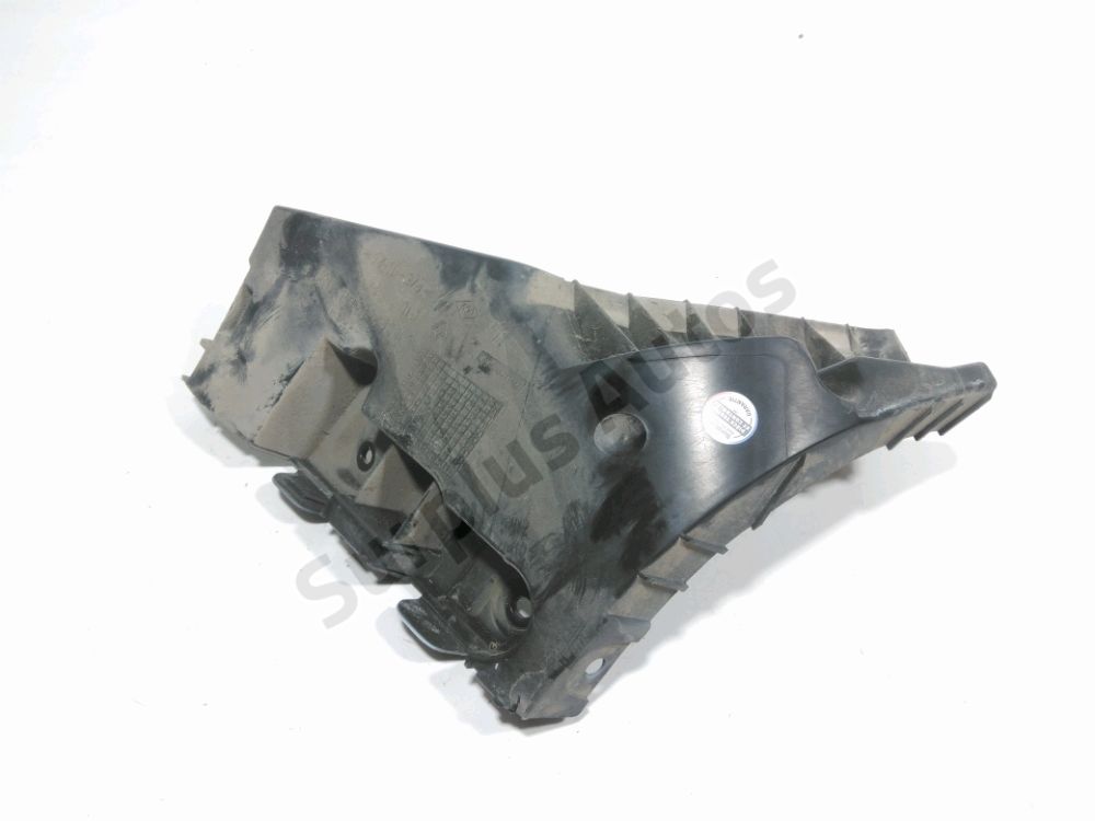 Support droit de pare-choc arrière