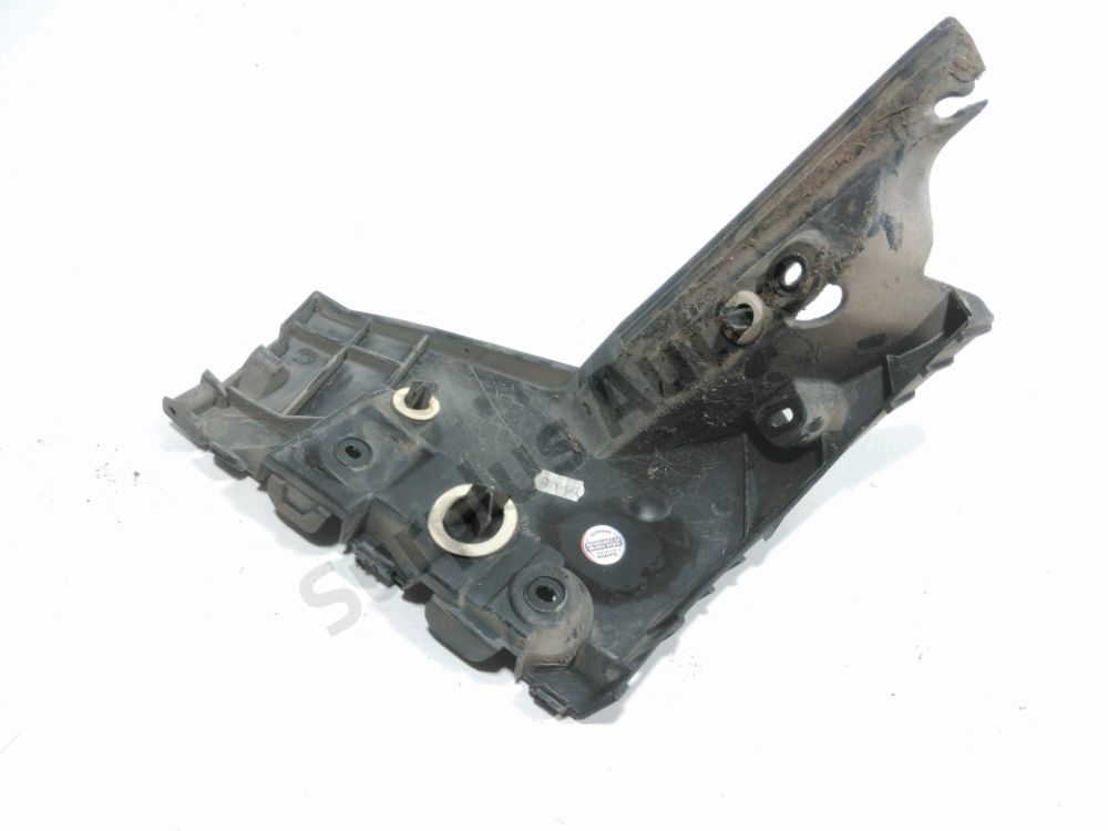 Support gauche de pare-choc arrière