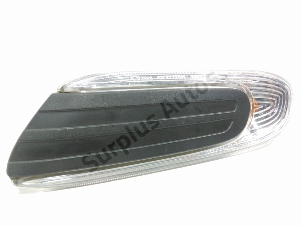 Répétiteur d'aile gauche