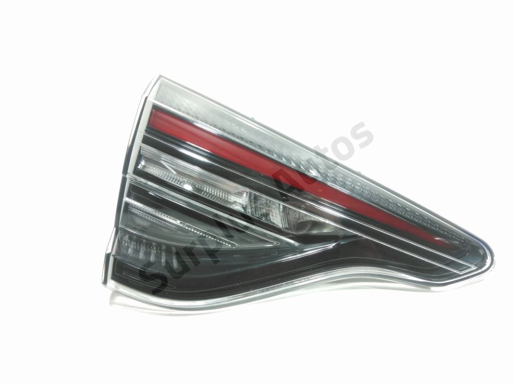 Feu arrière intérieur gauche