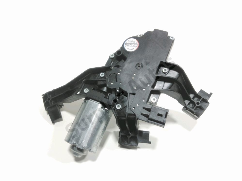 Moteur d'essuie glace arrière