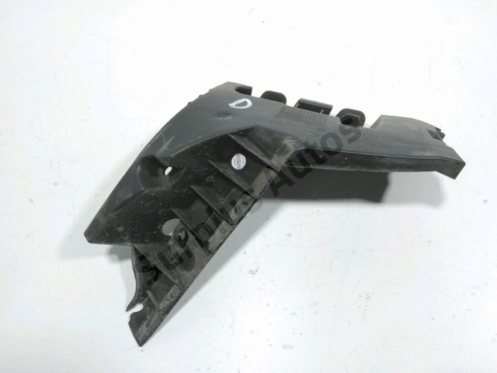 Support droit de pare-choc arrière