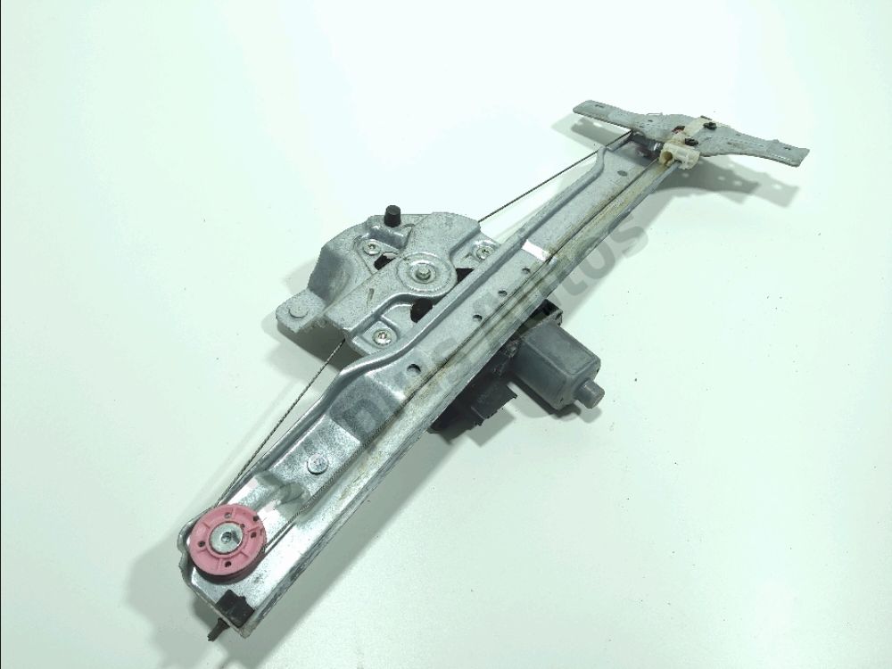 Lève-vitre électrique avant gauche