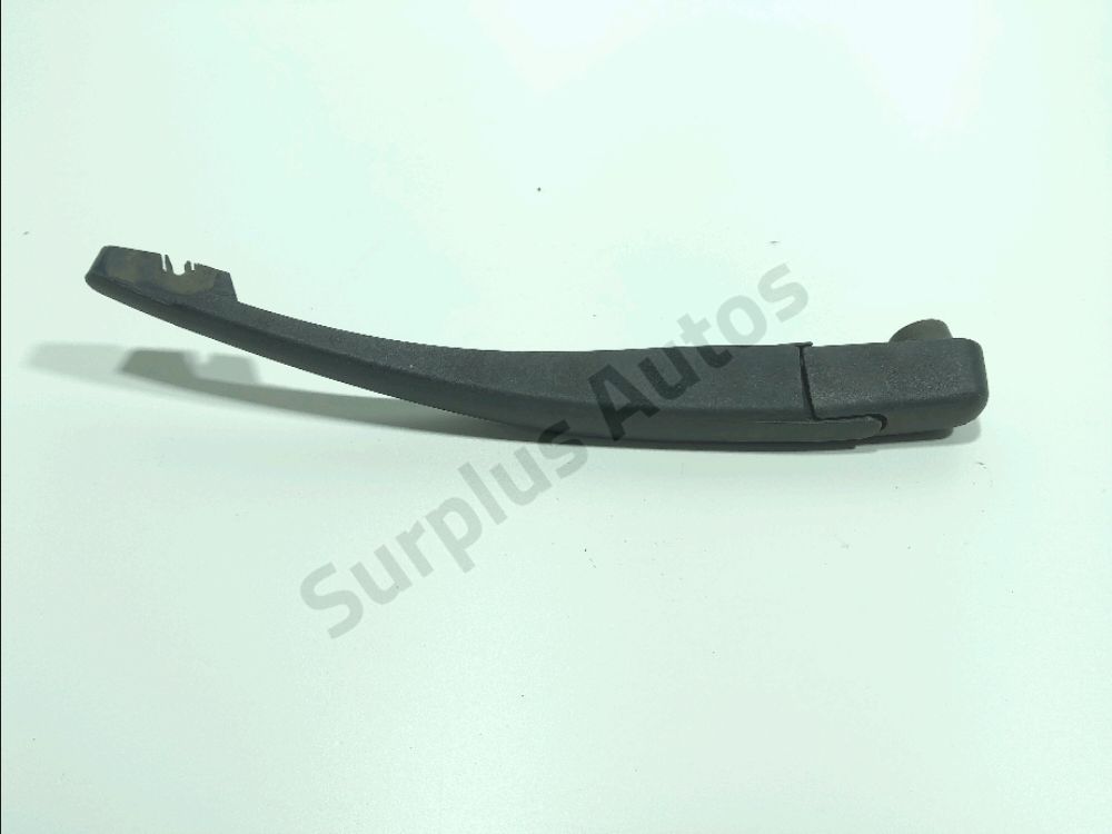 Bras d'essuie-glace arrière