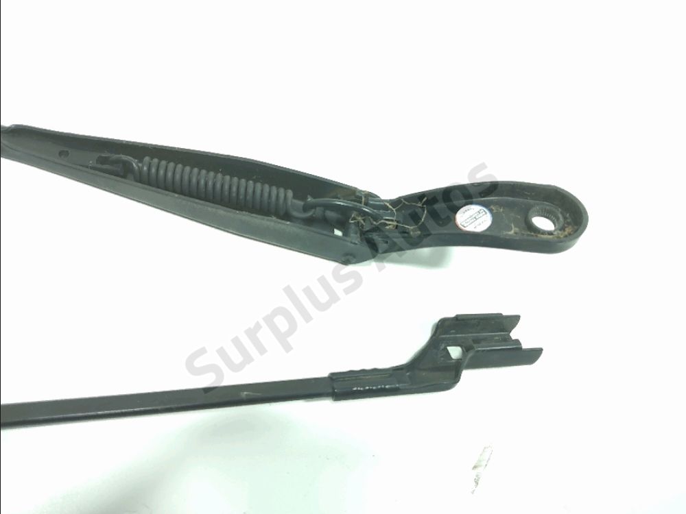 Bras d'essuie-glace avant