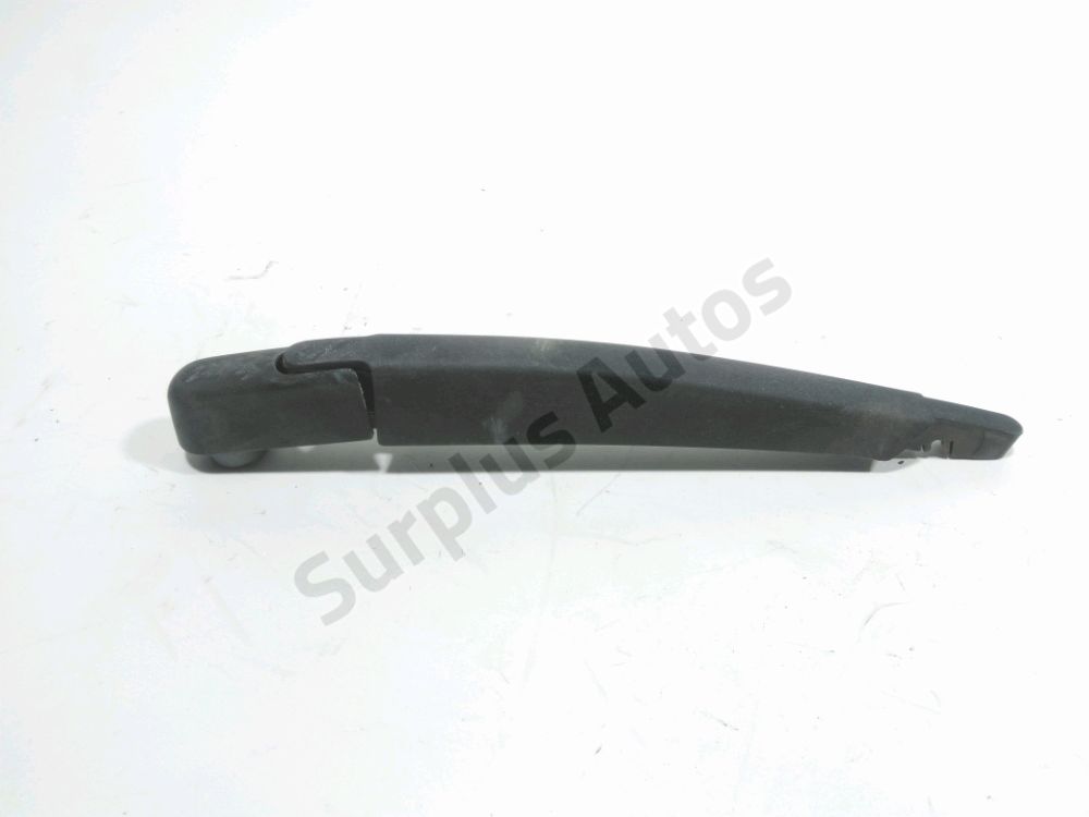 Bras d'essuie-glace arrière