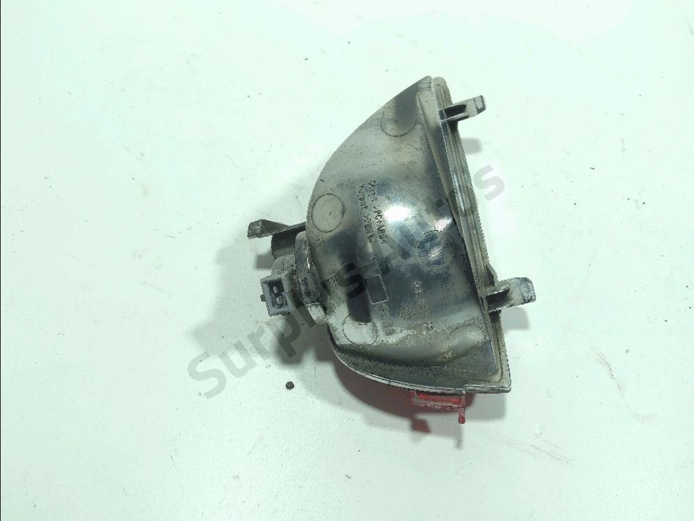 Feu de brouillard arrière gauche