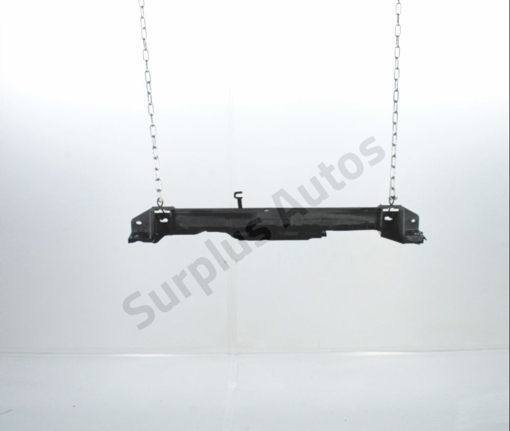 Traverse supérieure armature avant