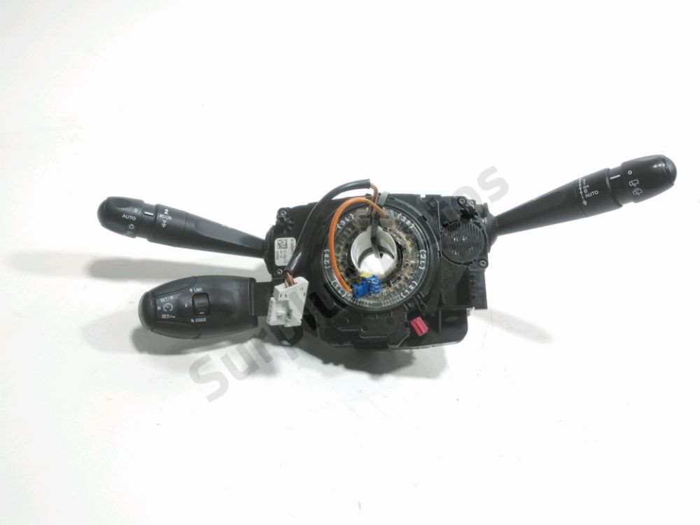 Commande sous-volant